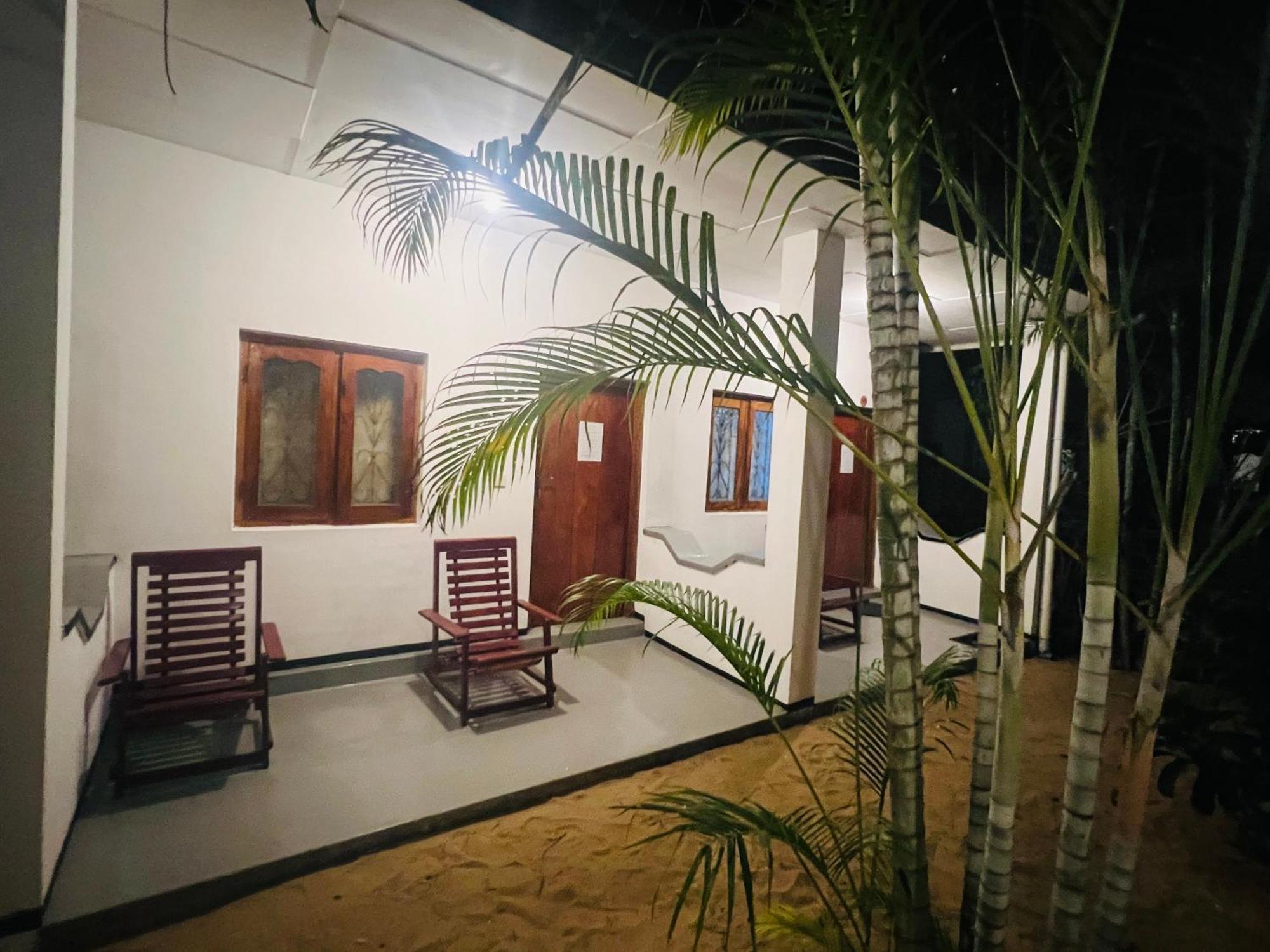 Moxy Bay Arugambay Hotel Arugam Bay Kültér fotó